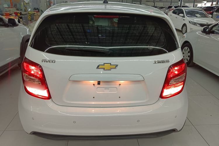 Used Chevrolet Aveo Sonic 2014 Hatchback 1.6 SX AT Fashion Edition Rear