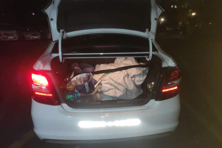 Used Chevrolet Aveo Sonic 2014 Sedan 1.4SL AT Fashion Edition Trunk