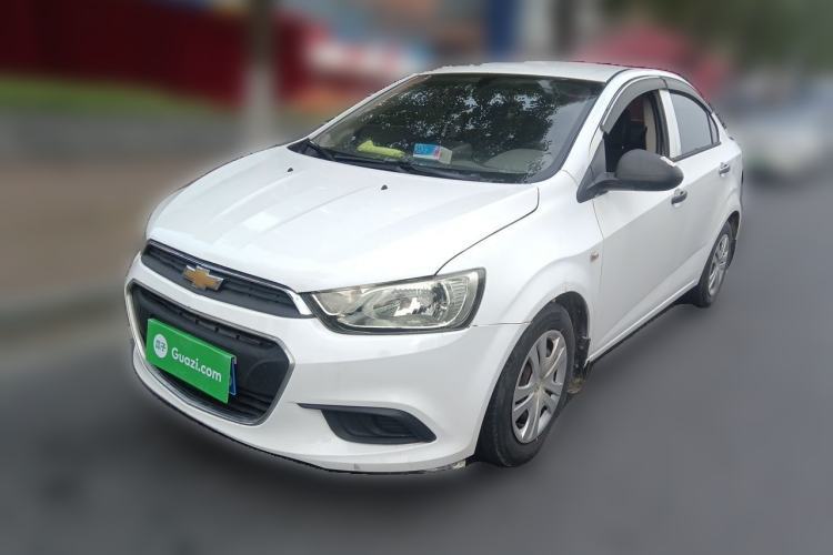 Used Chevrolet Aveo Sonic 2014 Sedan 1.4 SL MT Comfort Edition Guazi used car, China used car export, Used car for sale, Used  cars, Cheapest cars for sale