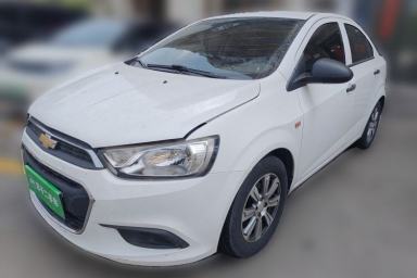 Used Chevrolet Aveo Sonic 2014 Sedan 1.4 SL MT Comfort Edition