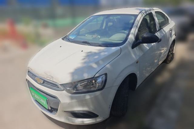 Used Chevrolet Aveo Sonic 2014 Sedan 1.4SL MT Comfort Edition