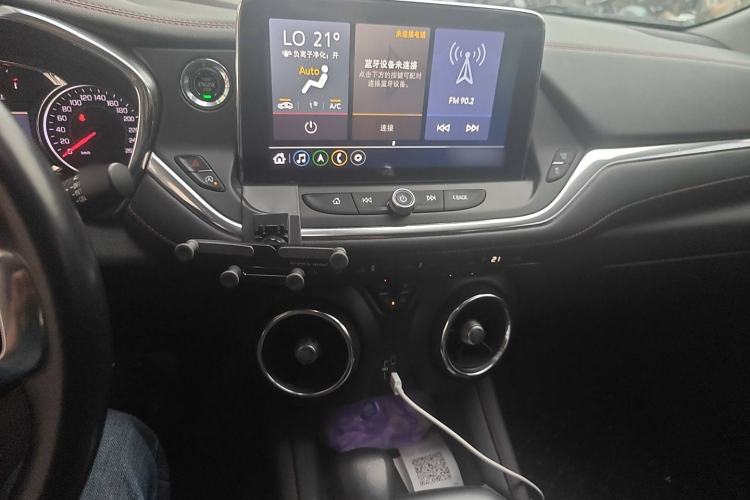 Used Chevrolet Blazer 2020 Redline 650T 7-Seater Ting Edition Audio And AC Panel