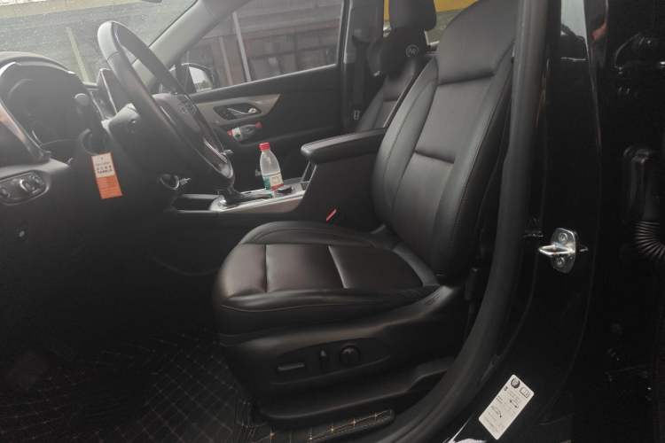Used Chevrolet Blazer 2020 Redline 650T 7-Seater Ting Edition Left Front Seat