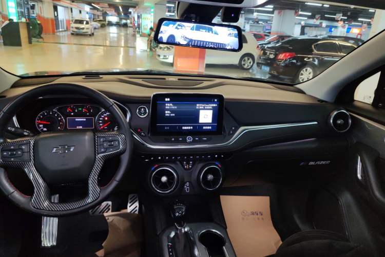 Used Chevrolet Blazer 2020 Redline 650T 7-Seater Ting Edition Audio And AC Panel