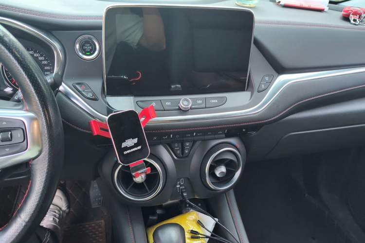 Used Chevrolet Blazer 2020 650T 7-Seater WEI Version Audio And AC Panel