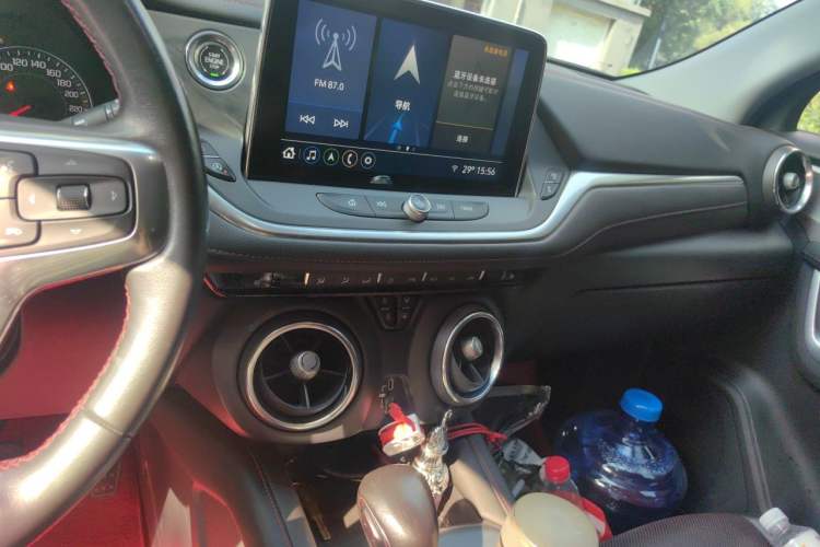 Used Chevrolet Blazer 2020 Redline 650T 7-Seater Ting Edition Audio And AC Panel
