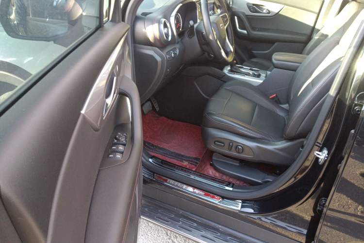 Used Chevrolet Blazer 2020 Redline 650T 5-Seater Model Driver Seat