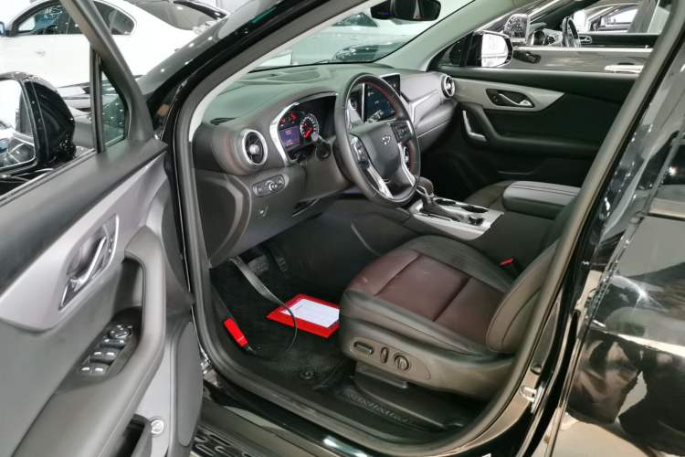 Used Chevrolet Blazer 2020 Redline 650T 7-Seater Ting Edition Driver Seat