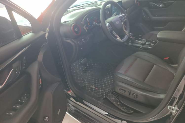 Used Chevrolet Blazer 2020 RS 650T Twin-Clutch All-Wheel Drive 7-Seater Top-Grade Version Driver Seat