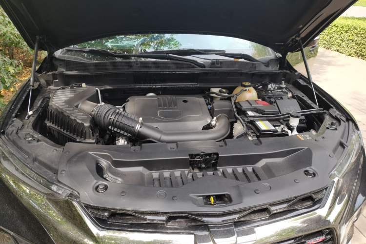 Used Chevrolet Blazer 2020 RS 650T 4x4 7-Seater Hardcore Edition Engine Bay