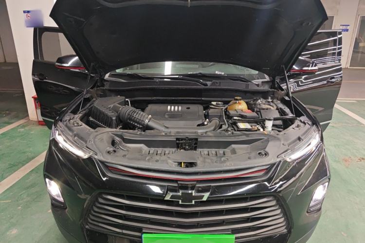 Used Chevrolet Blazer 2020 Redline 650T 7-Seater Ting Edition Engine Bay
