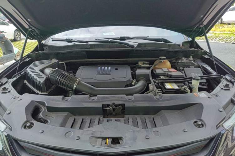 Used Chevrolet Blazer 2020 Redline 650T 7-Seater Ting Edition Engine Bay