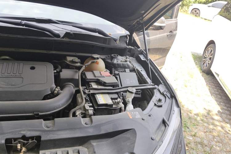 Used Chevrolet Blazer 2020 650T 7-Seater WEI Version Engine Bay Left