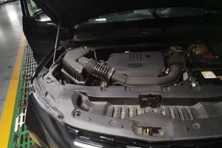Used Chevrolet Blazer 2020 RS 650T Twin-Clutch All-Wheel Drive 7-Seater Top-Grade Version Engine Bay Right