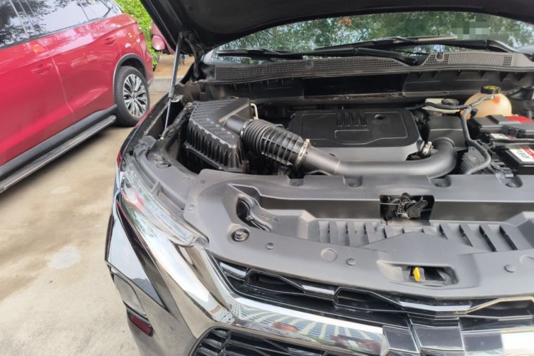Used Chevrolet Blazer 2020 RS 650T 4x4 5-Seater Hardcore Edition Engine Bay Right