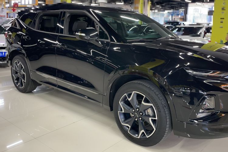 Used Chevrolet Blazer 2020 RS 650T 4x4 7-Seater Hardcore Edition Exterior 2