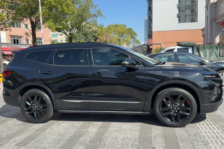 Used Chevrolet Blazer 2020 Redline 650T 7-Seater Ting Edition Exterior 2
