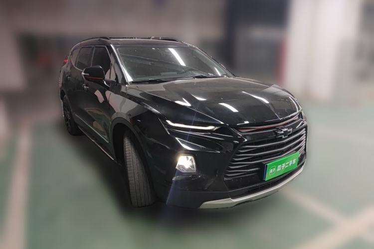 Used Chevrolet Blazer 2020 Redline 650T 7-Seater Ting Edition Front Right 45 Deg