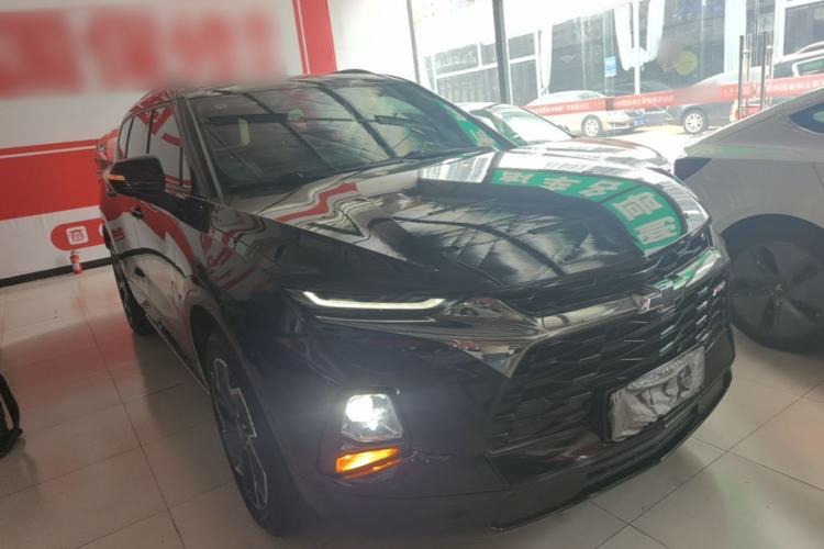 Used Chevrolet Blazer 2020 RS 650T 4x4 7-Seater Hardcore Edition Front Right 45 Deg