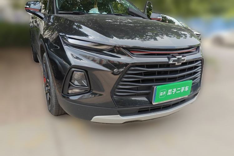 Used Chevrolet Blazer 2020 Redline 650T 5-Seater Model Front Right 45 Deg