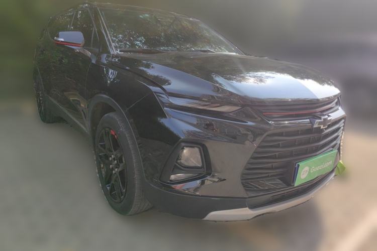 Used Chevrolet Blazer 2020 Redline 650T 7-Seater Ting Edition Front Right 45 Deg