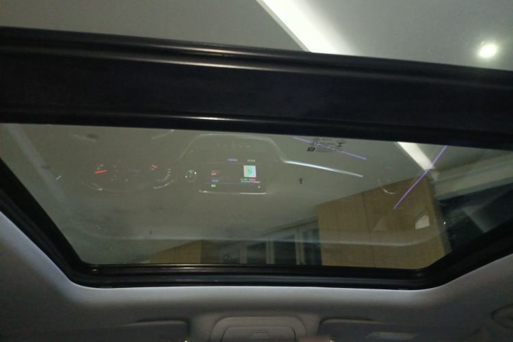 Used Chevrolet Blazer 2020 Redline 650T 7-Seater Ting Edition Headliner