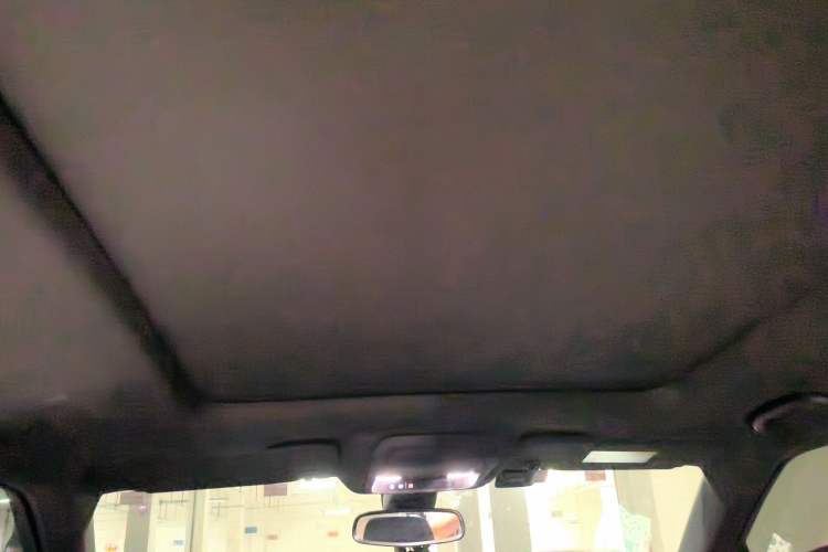 Used Chevrolet Blazer 2020 RS 650T Twin-Clutch All-Wheel Drive 7-Seater Top-Grade Version Headliner