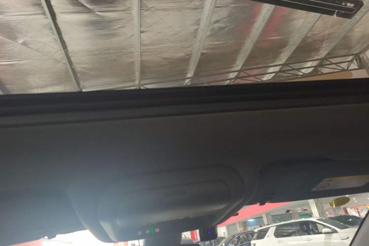 Used Chevrolet Blazer 2020 RS 650T 4x4 7-Seater Hardcore Edition Headliner