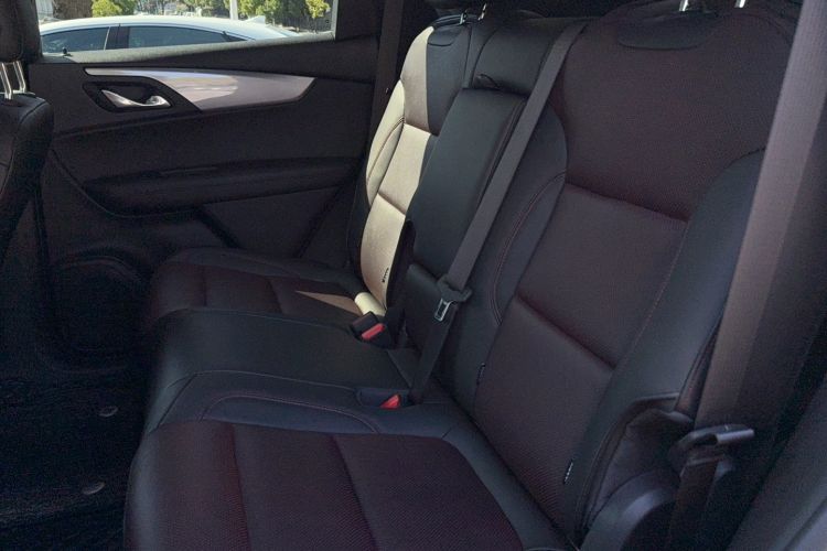 Used Chevrolet Blazer 2020 Redline 650T 7-Seater Ting Edition Interior 1
