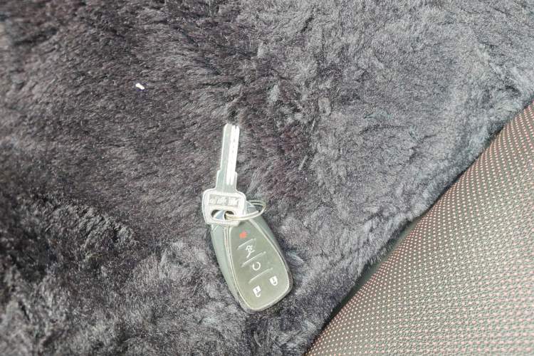Used Chevrolet Blazer 2020 Redline 650T 7-Seater Ting Edition Interior 1
