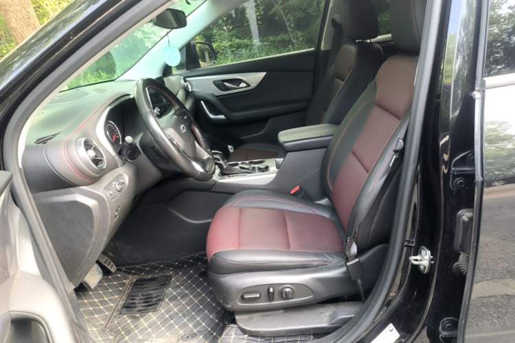 Used Chevrolet Blazer 2020 Redline 650T 7-Seater Ting Edition Left Front Seat
