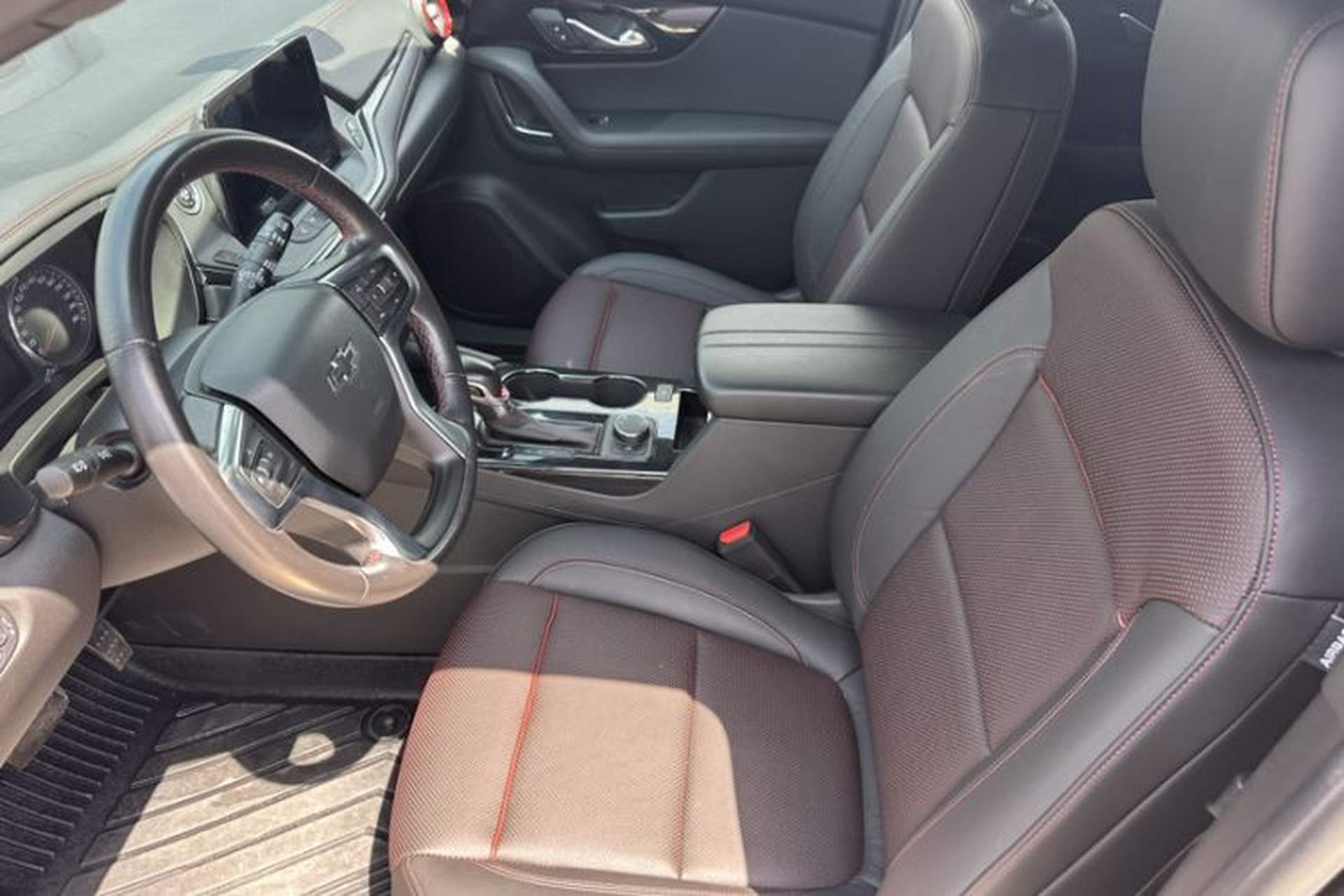 Used Chevrolet Blazer 2020 RS 650T 4x4 5-Seater Hardcore Edition Left Front Seat
