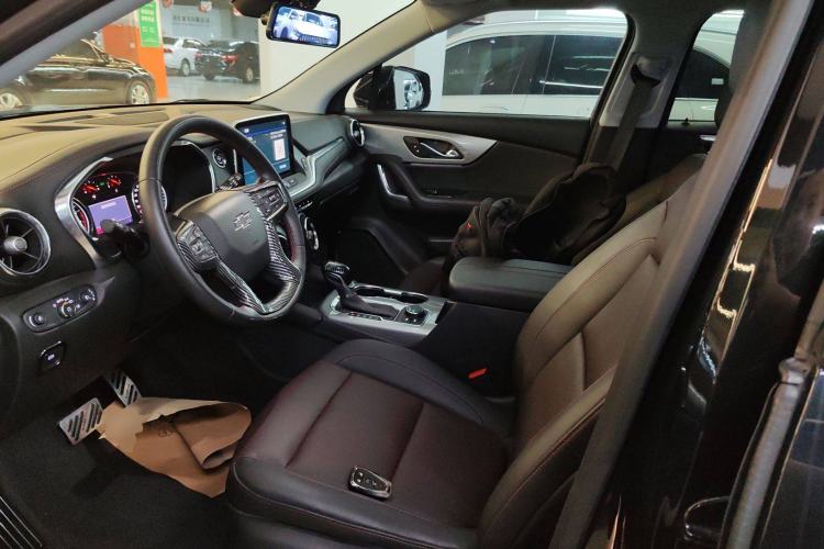 Used Chevrolet Blazer 2020 Redline 650T 7-Seater Ting Edition Left Front Seat