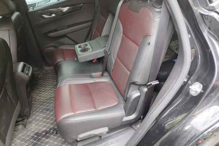 Used Chevrolet Blazer 2020 RS 650T Twin-Clutch All-Wheel Drive 7-Seater Top-Grade Version Left Rear Seat