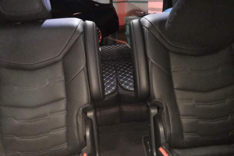 Used Chevrolet Blazer 2020 RS 650T Twin-Clutch All-Wheel Drive 7-Seater Top-Grade Version Left Rear Seat