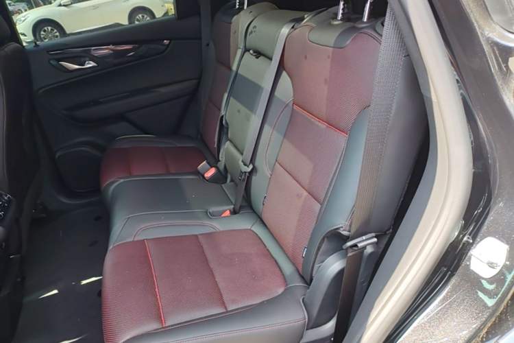 Used Chevrolet Blazer 2020 RS 650T Twin-Clutch All-Wheel Drive 7-Seater Top-Grade Version Left Rear Seat