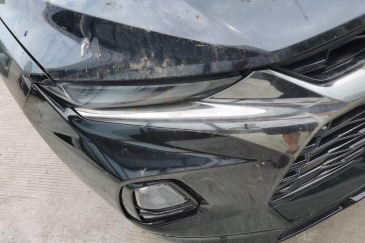 Used Chevrolet Blazer 2020 RS 650T Twin-Clutch All-Wheel Drive 7-Seater Top-Grade Version Right Front Headlight