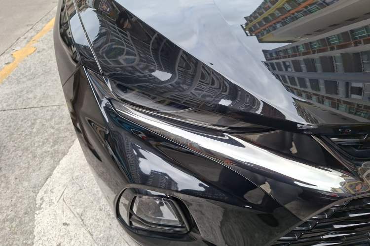 Used Chevrolet Blazer 2020 RS 650T Twin-Clutch All-Wheel Drive 7-Seater Top-Grade Version Right Front Headlight