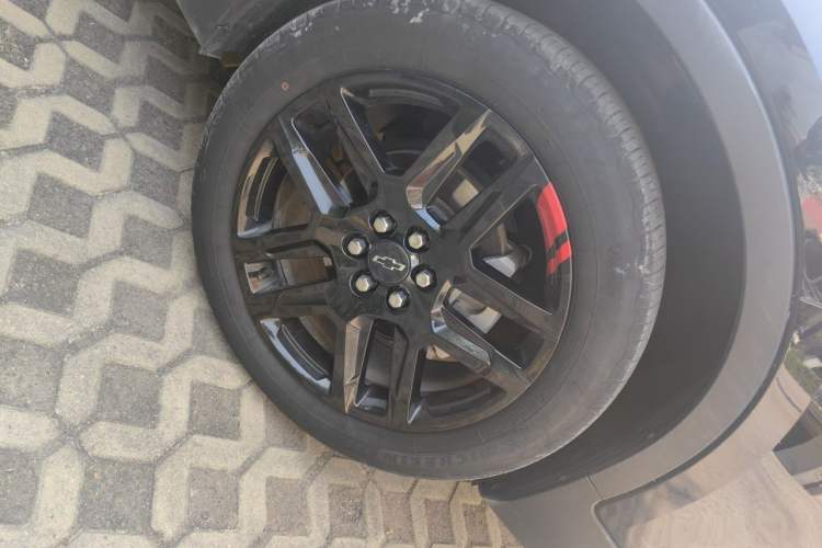 Used Chevrolet Blazer 2020 Redline 650T 7-Seater Ting Edition Right Front Wheel Hub