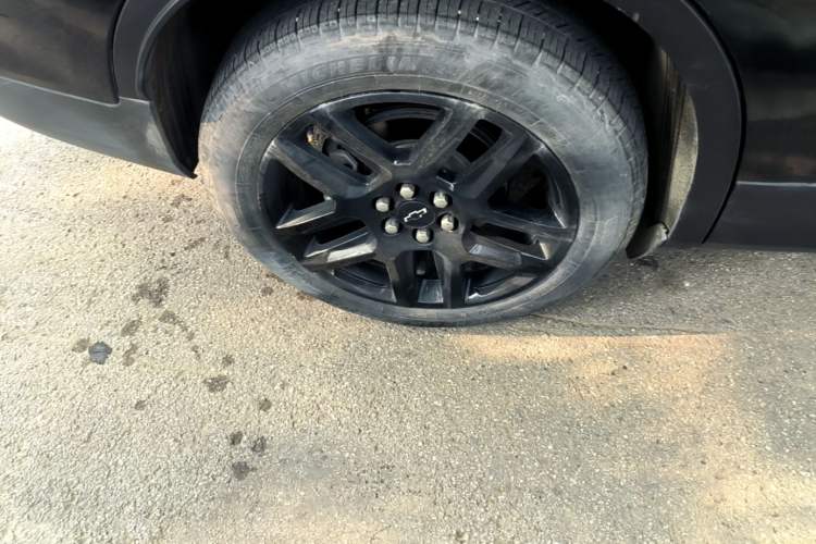 Used Chevrolet Blazer 2020 Redline 650T 7-Seater Ting Edition Right Rear Wheel Hub