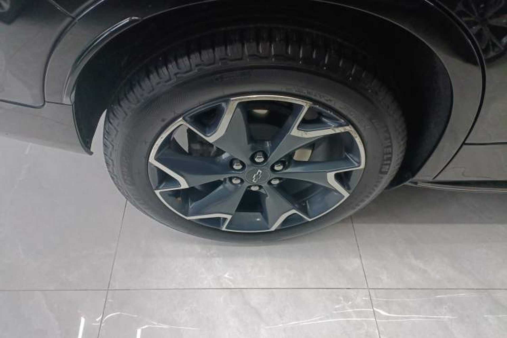 Used Chevrolet Blazer 2020 RS 650T 4x4 7-Seater Hardcore Edition Right Rear Wheel Hub