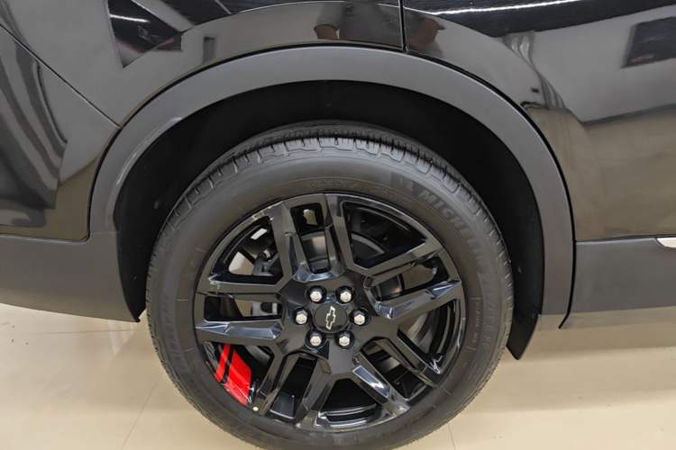Used Chevrolet Blazer 2020 Redline 650T 7-Seater Ting Edition Right Rear Wheel Hub