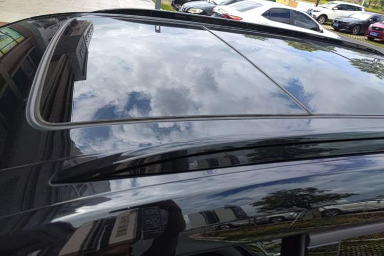 Used Chevrolet Blazer 2020 Redline 650T 7-Seater Ting Edition Roof