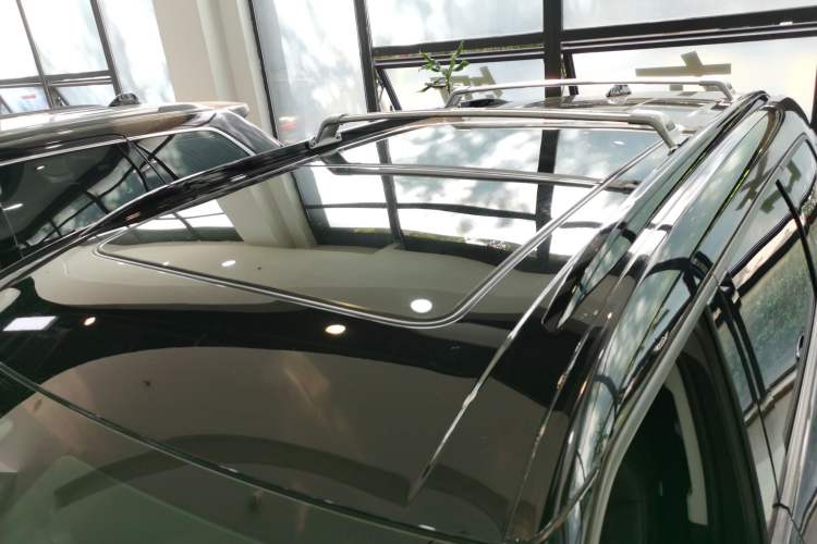 Used Chevrolet Blazer 2020 Redline 650T 7-Seater Ting Edition Roof