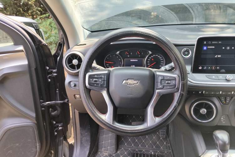Used Chevrolet Blazer 2020 650T 7-Seater WEI Version Steering Wheel