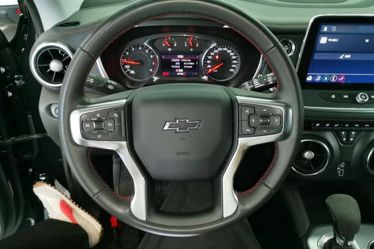 Used Chevrolet Blazer 2020 Redline 650T 7-Seater Ting Edition Steering Wheel