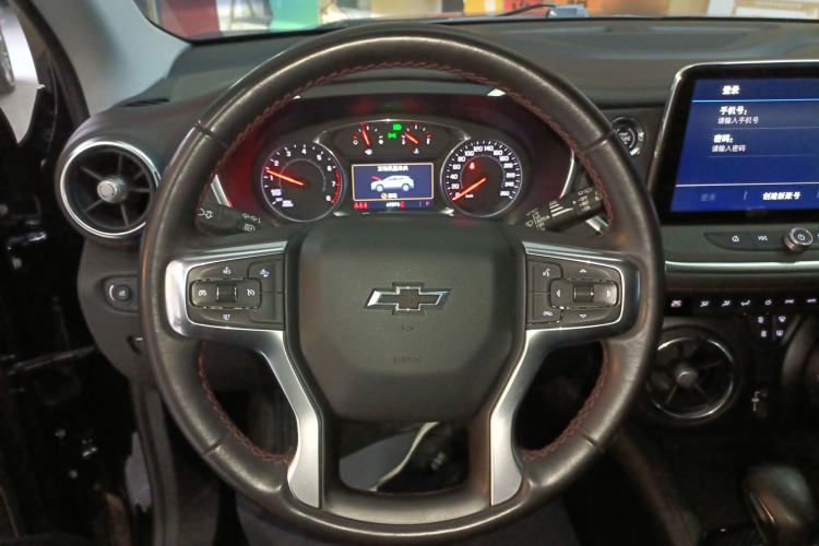 Used Chevrolet Blazer 2020 Redline 650T 7-Seater Ting Edition Steering Wheel