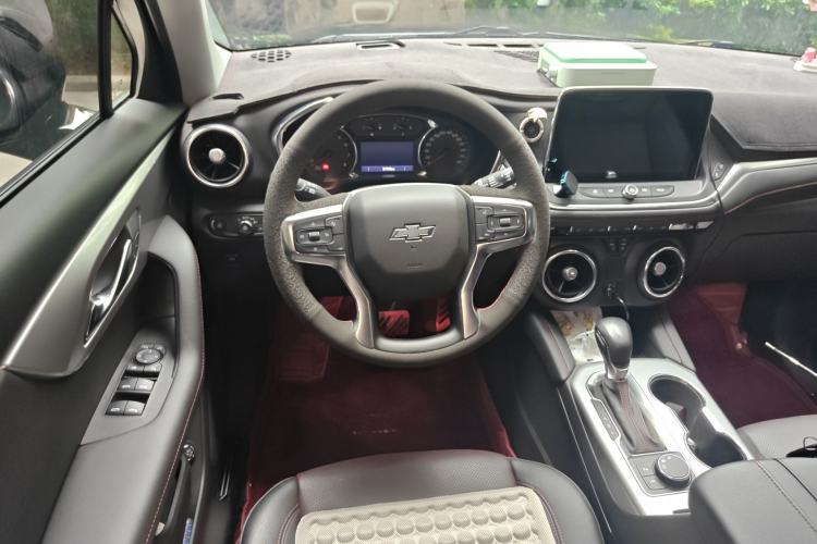 Used Chevrolet Blazer 2020 Redline 650T 7-Seater Ting Edition Steering Wheel
