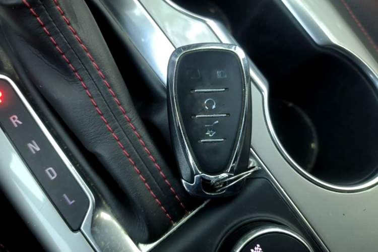 Used Chevrolet Blazer 2020 Redline 650T 7-Seater Ting Edition Vehicle Key