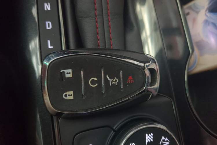 Used Chevrolet Blazer 2020 RS 650T 4x4 7-Seater Hardcore Edition Vehicle Key